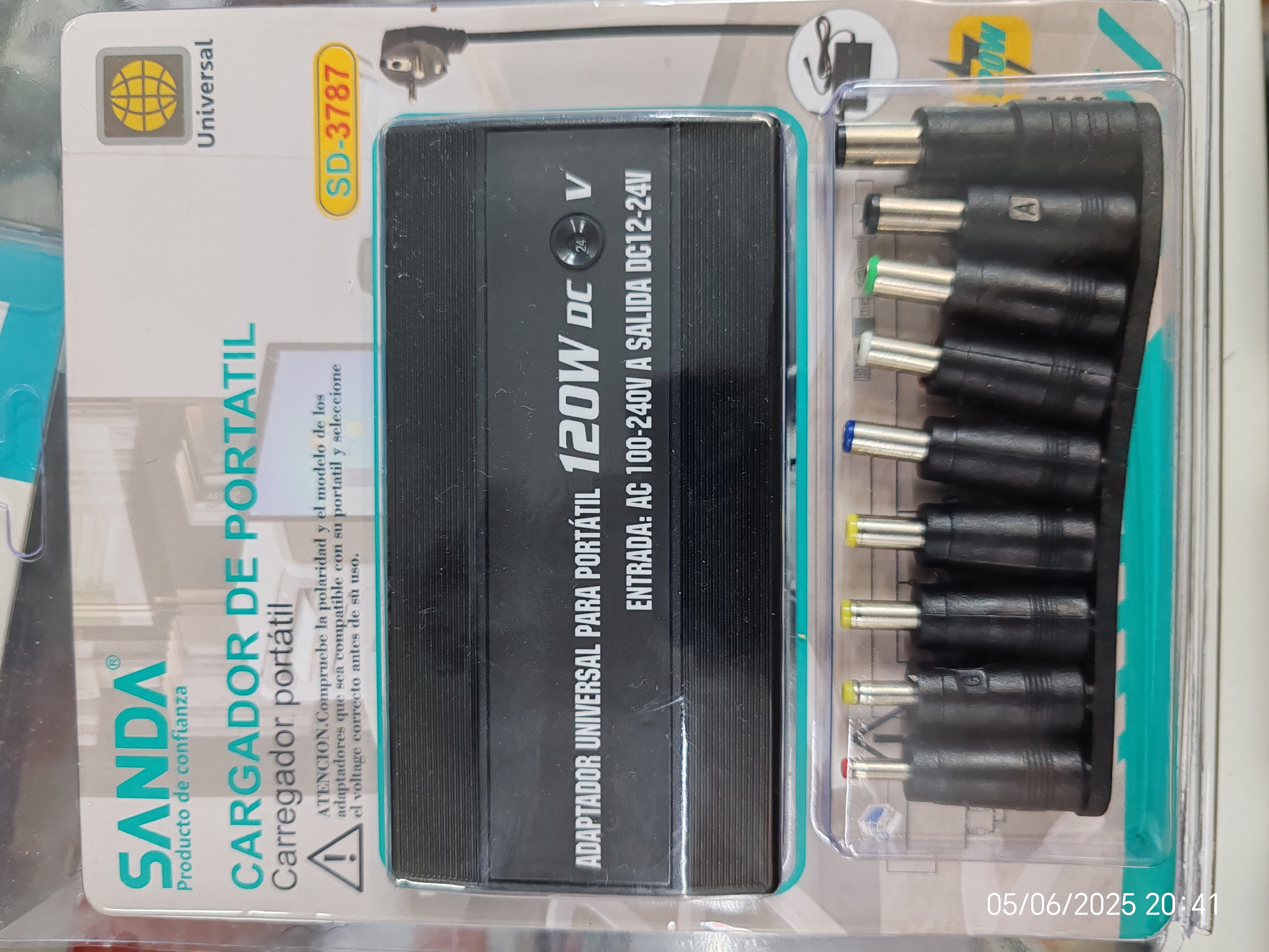 Cargador de portátil universal 120W  entrada ac 100 240V A saida dc 12 24V marca sanda productos dé confianza