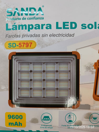 Lampara led Fuco solar dé 200W