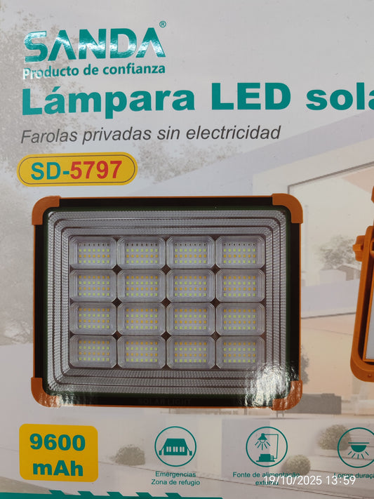 Lampara led Fuco solar dé 200W