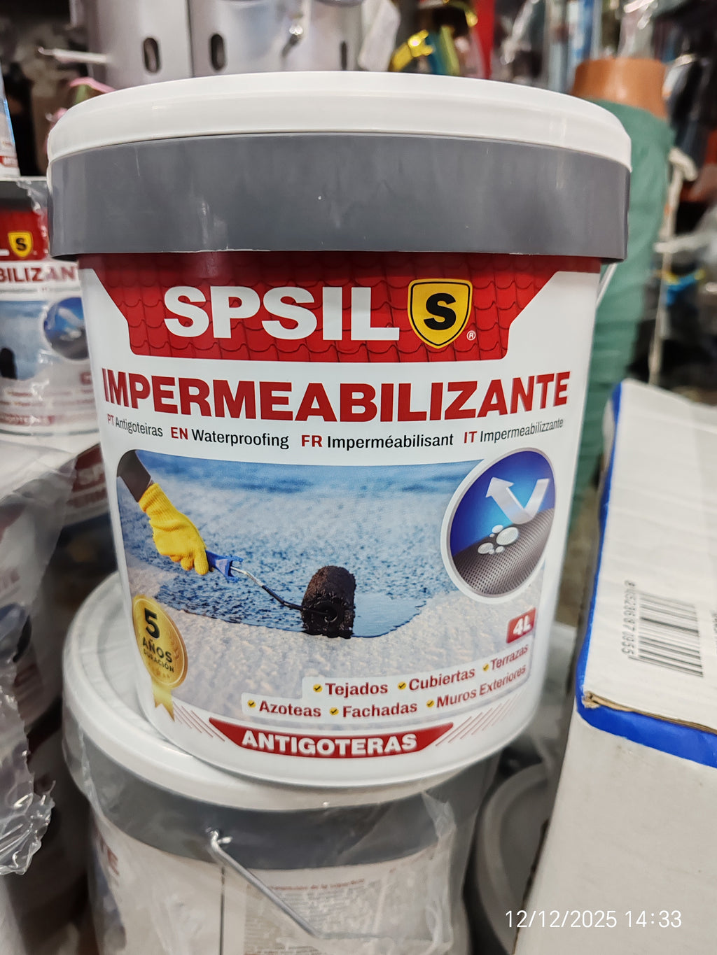 Resina antigotera permeable para las gotas la humedad está muy bien 👌 de 4 kilos