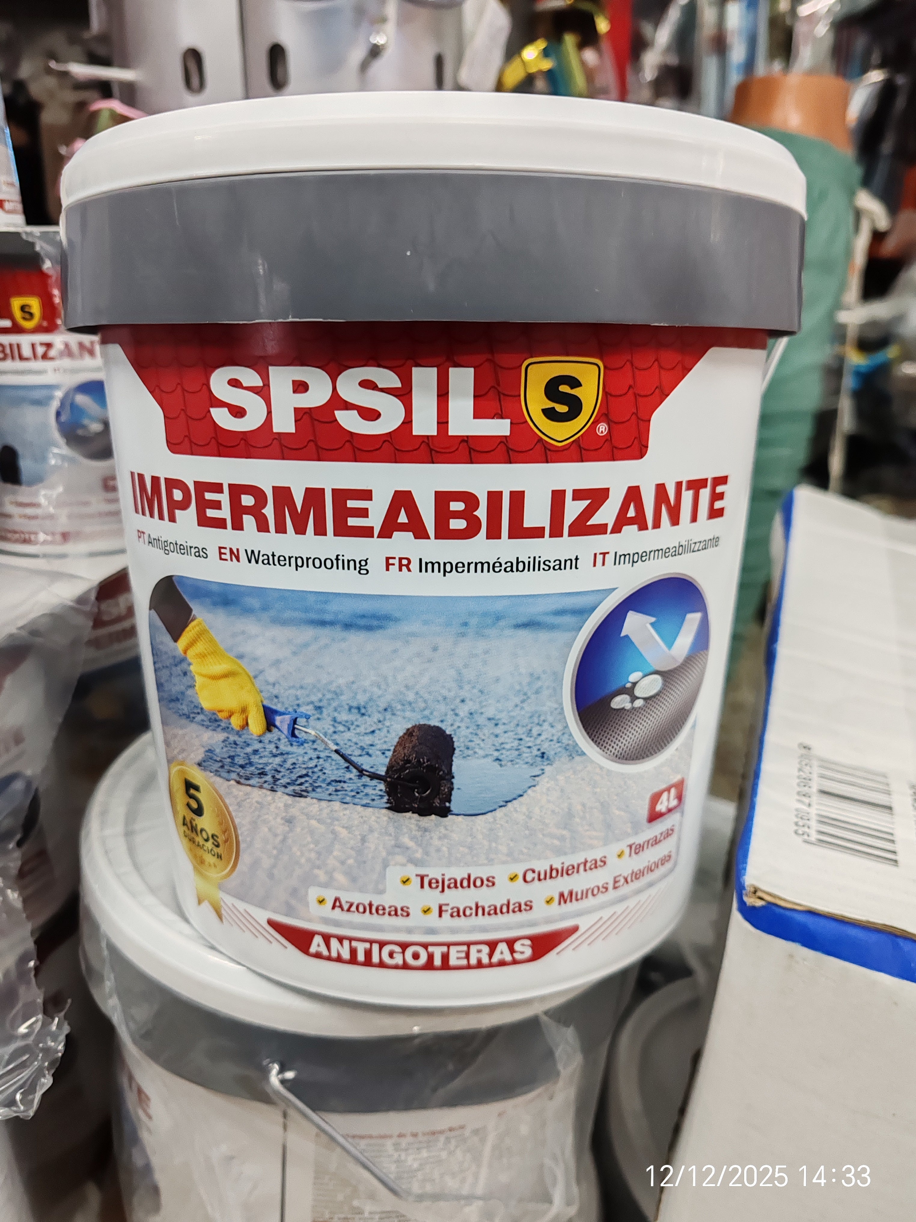 Resina antigotera permeable para las gotas la humedad está muy bien 👌 de 4 kilos