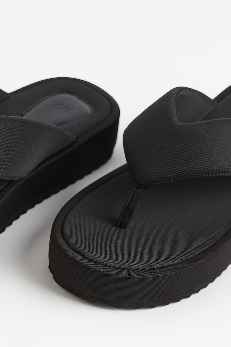 Sandalias mujer modas 2025 muy cómodas